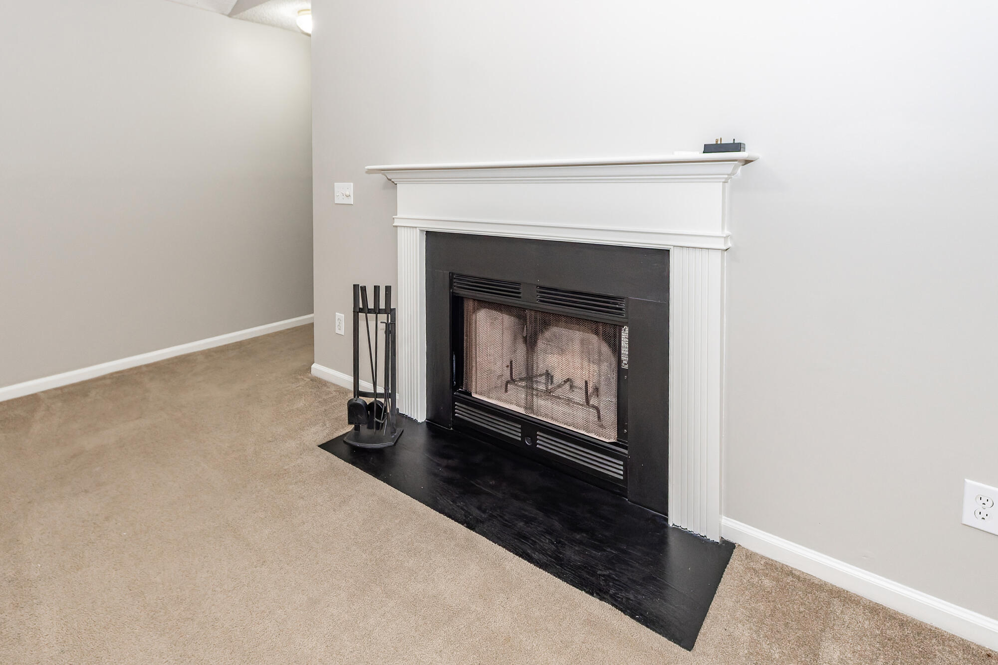 574 Carters Grove Road Charleston, SC 29414 - Photo 5 of 37 05