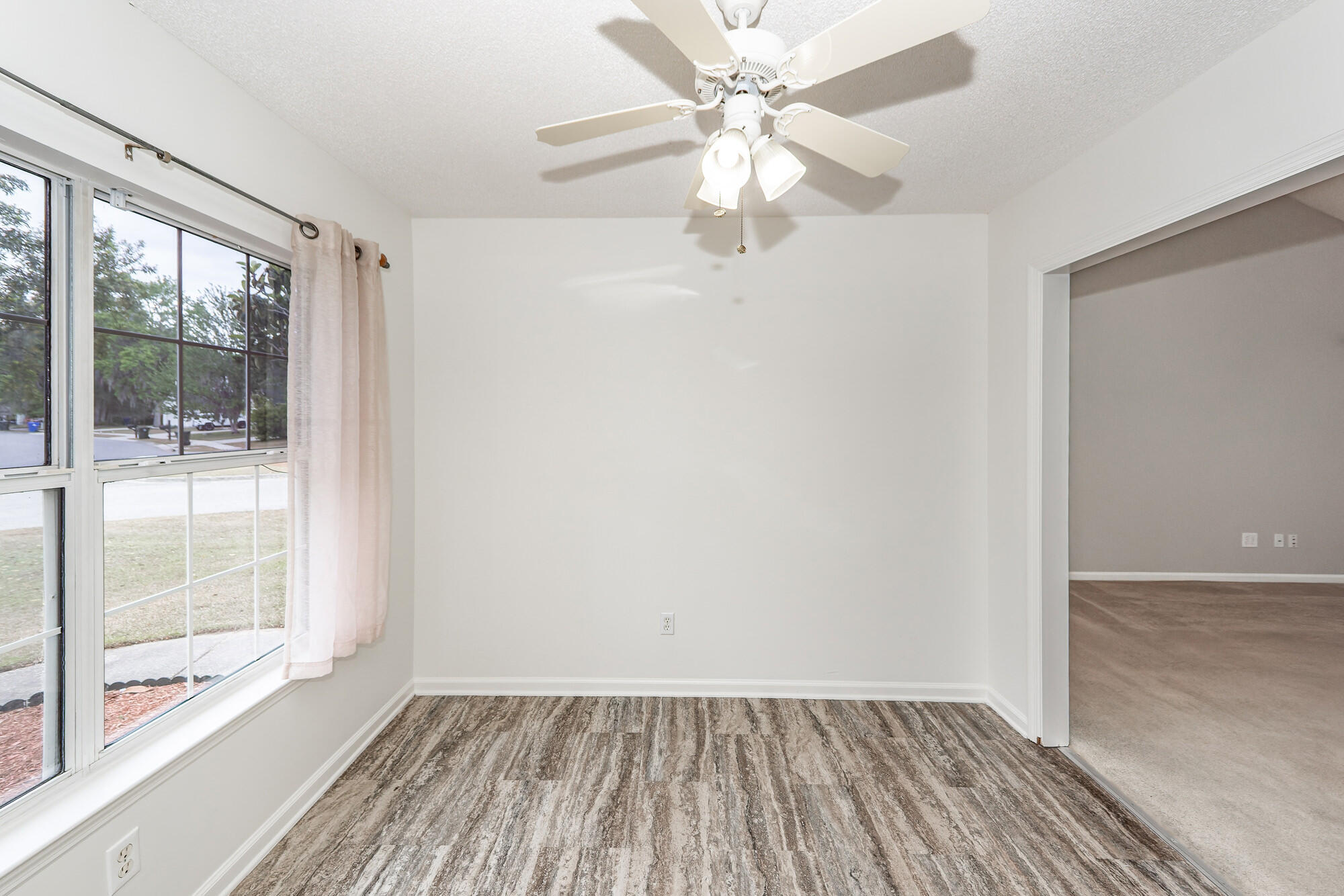 574 Carters Grove Road Charleston, SC 29414 - Photo 10 of 37 10