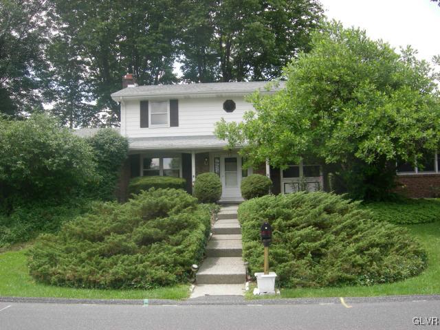 2755 Whitewood Road Bethlehem, PA 18017 - Photo 1 of 11 Gallery Image 1