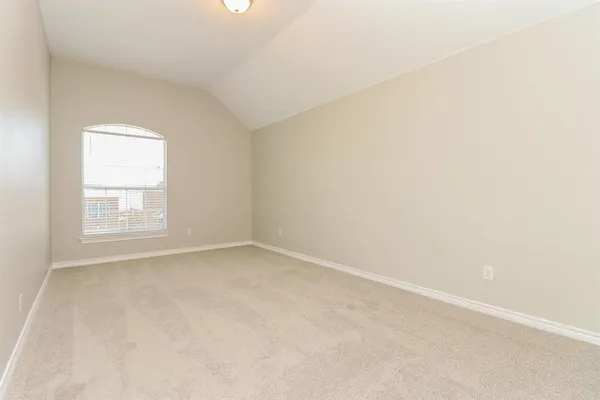 $2,425 | 5005 Portview Drive, Fort Worth, TX 76135