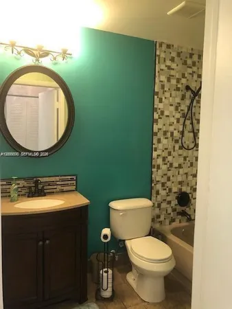 $190,000 | 5200 Northwest 31st Avenue, Unit 155, Fort Lauderdale, FL 33309