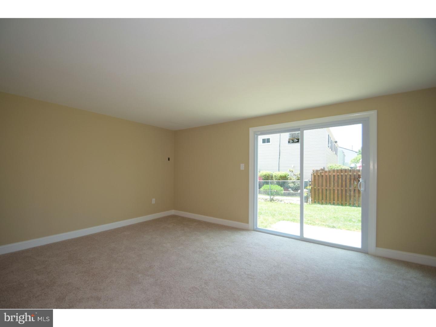 1296 Cloverly Road Warminster, PA 18974 - Photo 11 of 25 Gallery Image 11