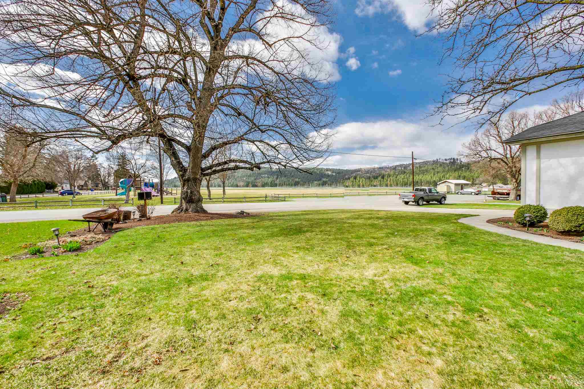 3514 North Park Road Spokane Valley, WA 99212 - Photo 3 of 21
