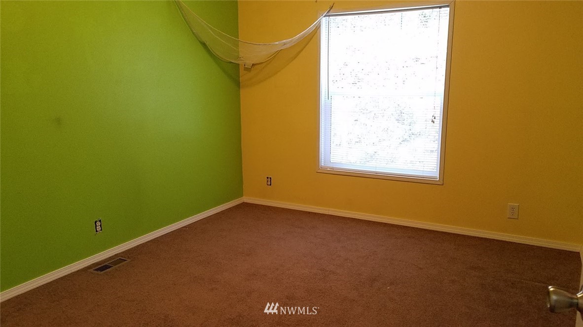 390 East Union Ridge Road Union, WA 98592 - Photo 10 of 13 Gallery Image 10