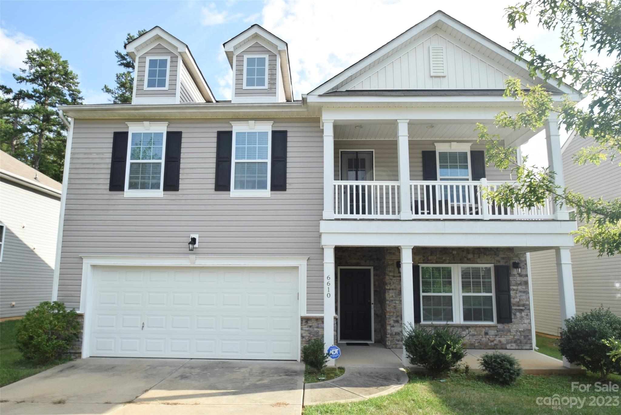 6610 Bluegill Road Charlotte, NC 28216 - Photo 1 of 34 Gallery Image 1