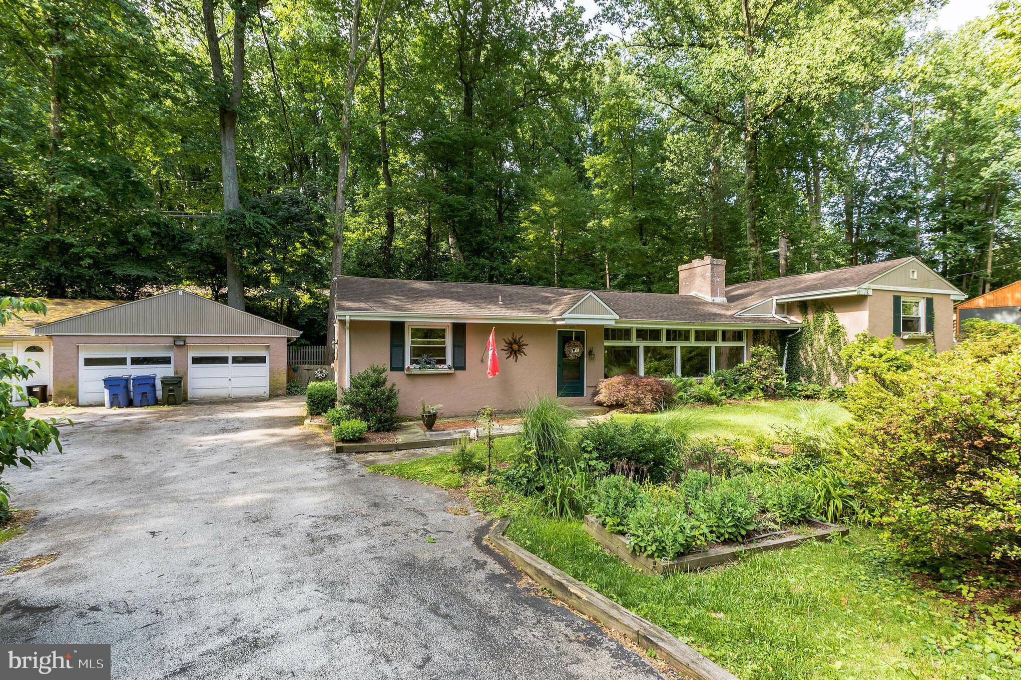 606 Pine Ridge Road Media, PA 19063 - Photo 3 of 30