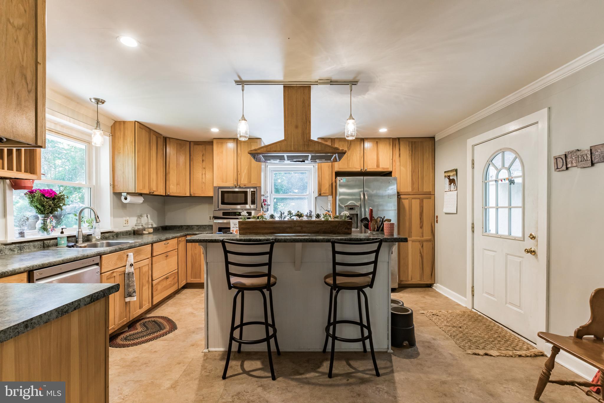 606 Pine Ridge Road Media, PA 19063 - Photo 7 of 30