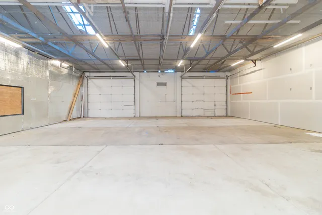 $2,500 | 1166 South 25th Street East, Unit B/C/D, Greenfield, IN 46140