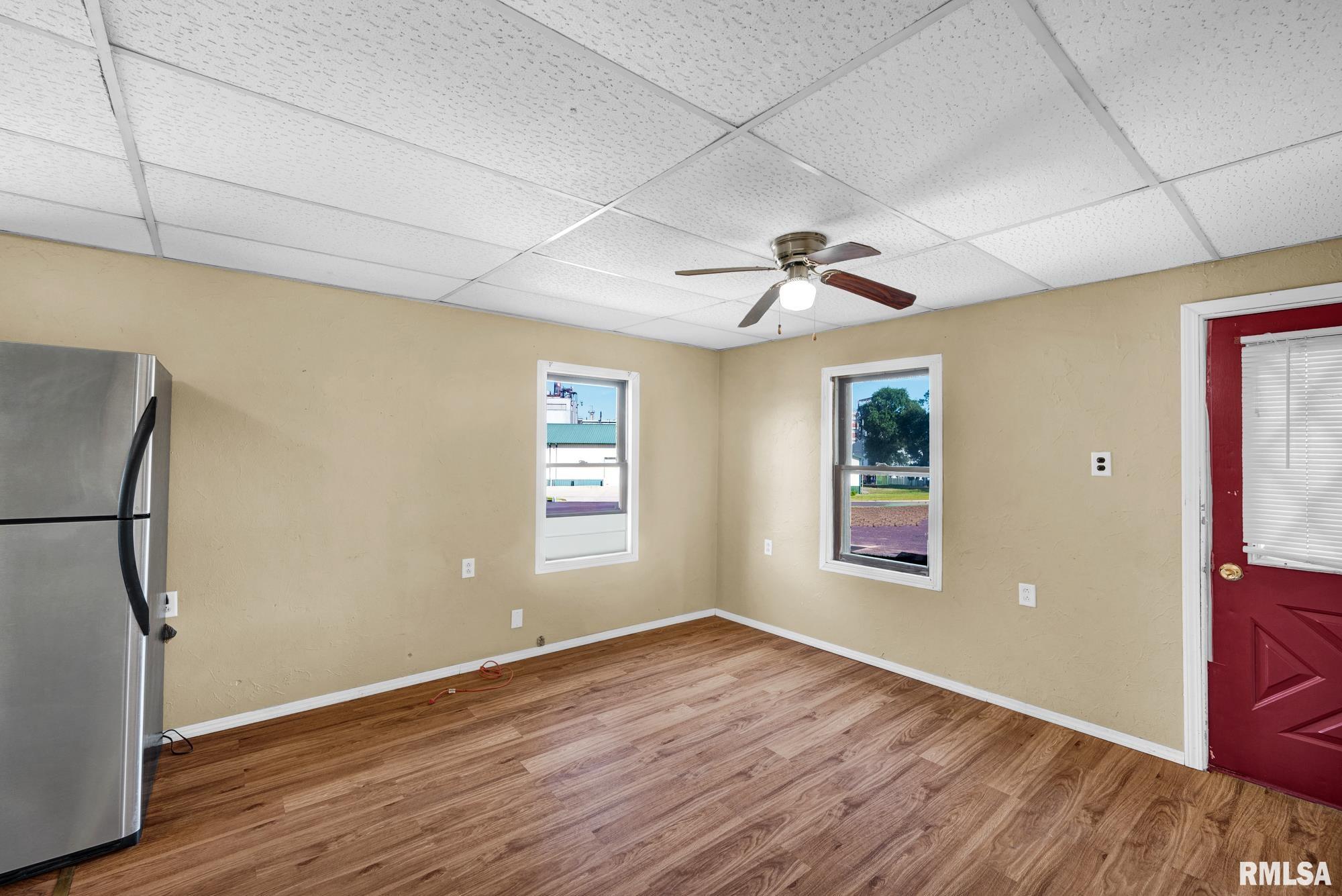 206 Cooper Street Pekin, IL 61554 - Photo 5 of 20
