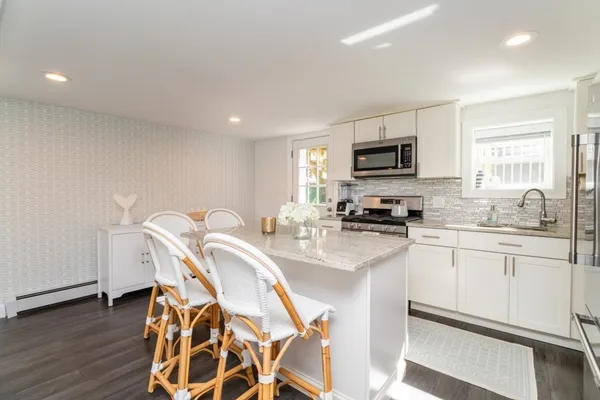 $519,000 | 43 Sagamore Avenue, Unit 1, Winthrop, MA 02152