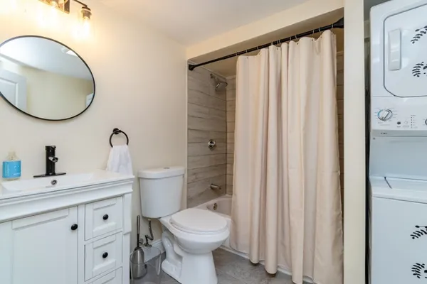 $519,000 | 43 Sagamore Avenue, Unit 1, Winthrop, MA 02152