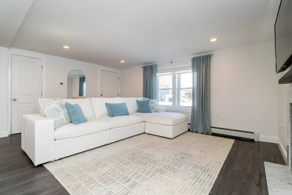 $519,000 | 43 Sagamore Avenue, Unit 1, Winthrop, MA 02152