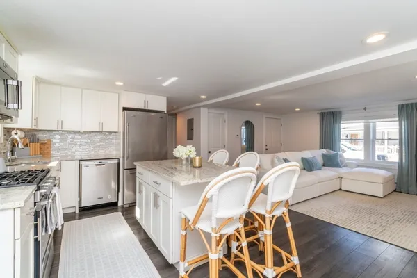 $519,000 | 43 Sagamore Avenue, Unit 1, Winthrop, MA 02152