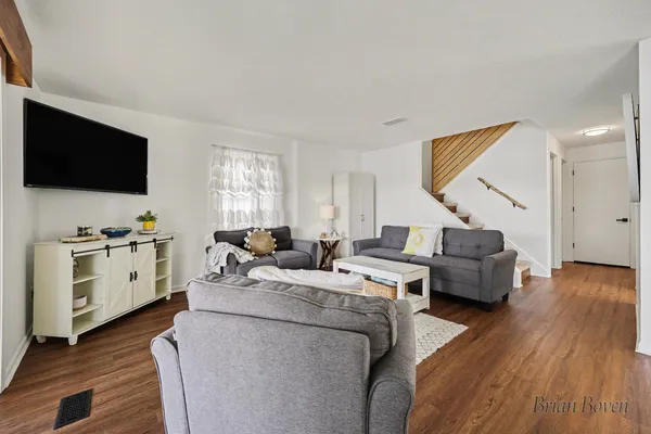 $850,000 | 7485 Ravine Drive Northeast, Belding, MI 48809