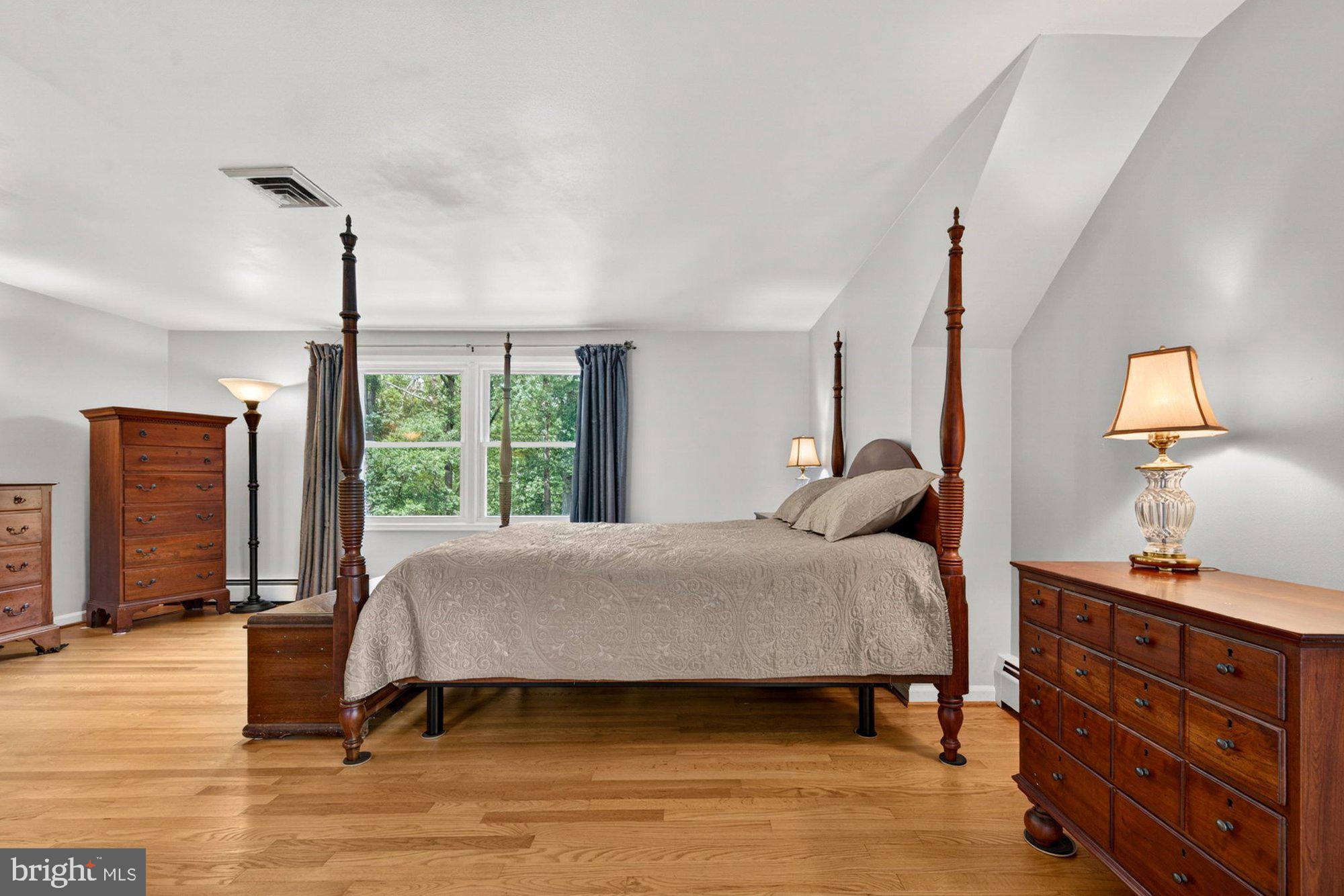11416 Vale Road Oakton, VA 22124 - Photo 62 of 116 Gallery Image 62