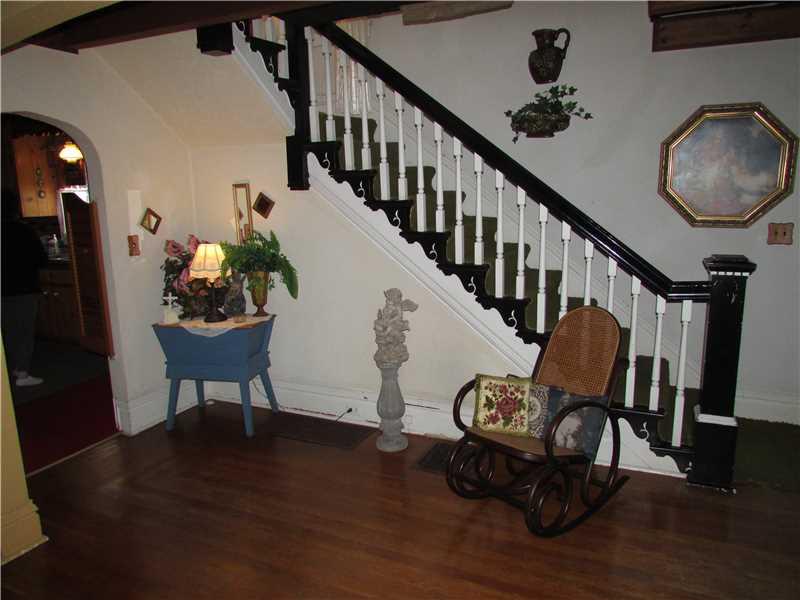 205 Highway 31 Ruffs Dale, PA 15679 - Photo 9 of 25 Living Room.