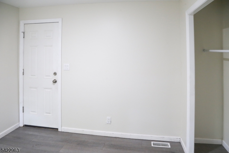 271 Washington Street Orange, NJ 07050 - Photo 12 of 30