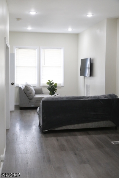 271 Washington Street Orange, NJ 07050 - Photo 5 of 30