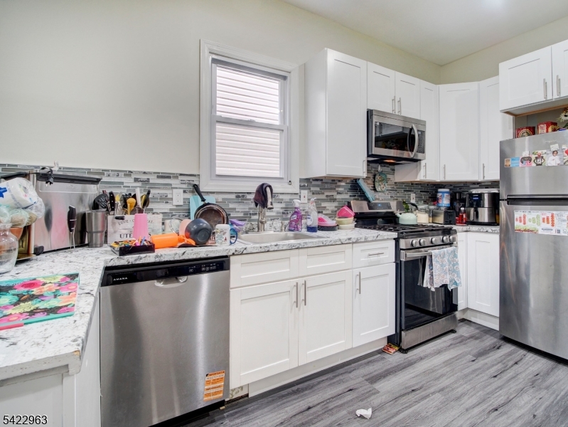 271 Washington Street Orange, NJ 07050 - Photo 7 of 30