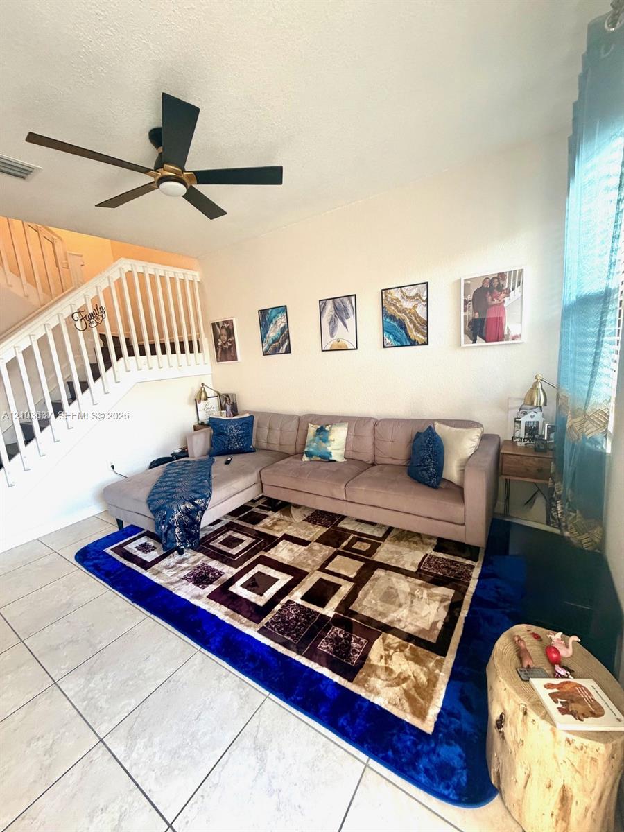 11275 Southwest 239 Street Homestead, FL 33032 - Photo 5 of 45 Gallery Image 5