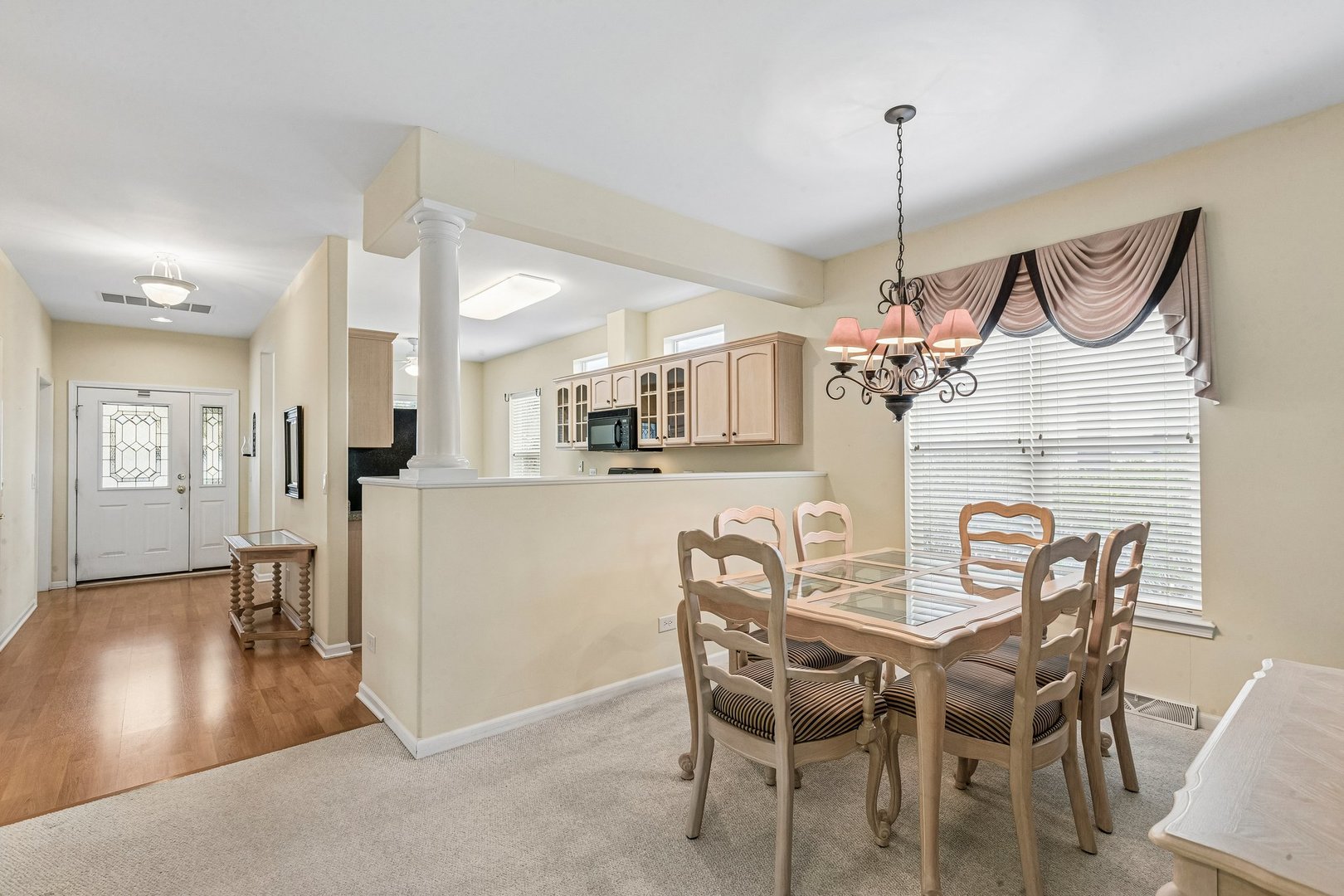 226 Rodeo Drive Grayslake, IL 60030 - Photo 11 of 43