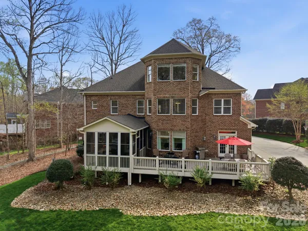 $1,395,000 | 1802 Summit View Place, Waxhaw, NC 28173