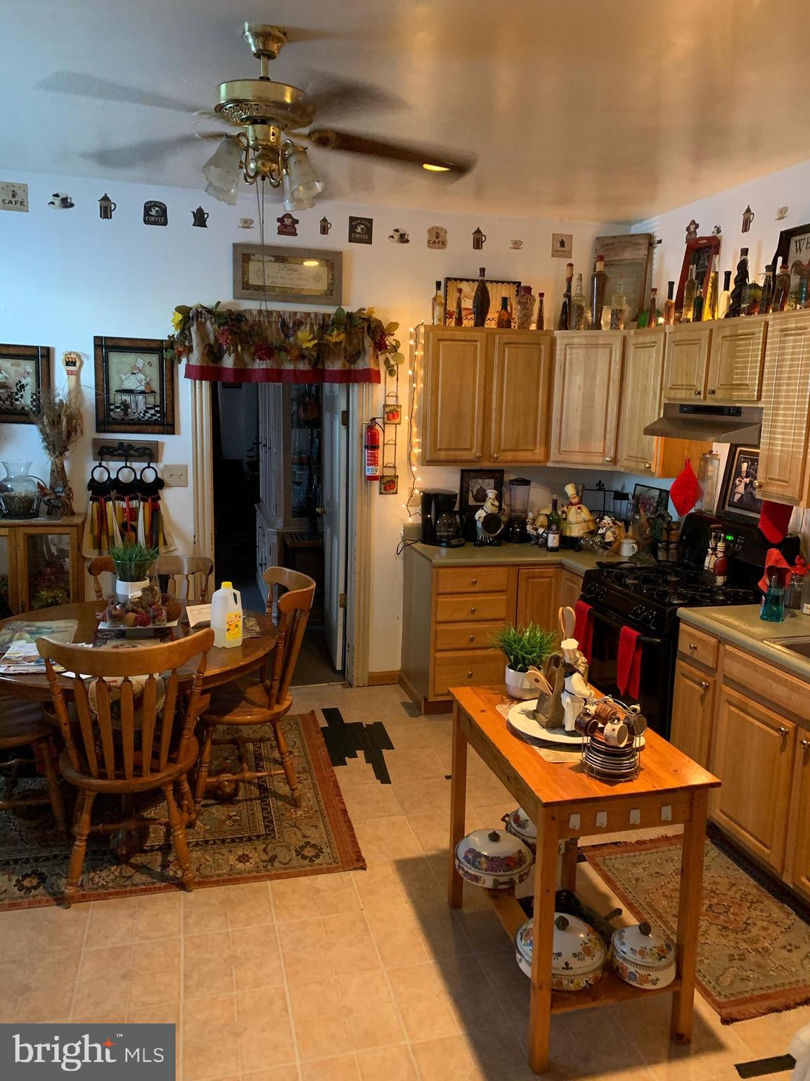 2608 Kutztown Road Reading, PA 19605 - Photo 4 of 14 Gallery Image 4
