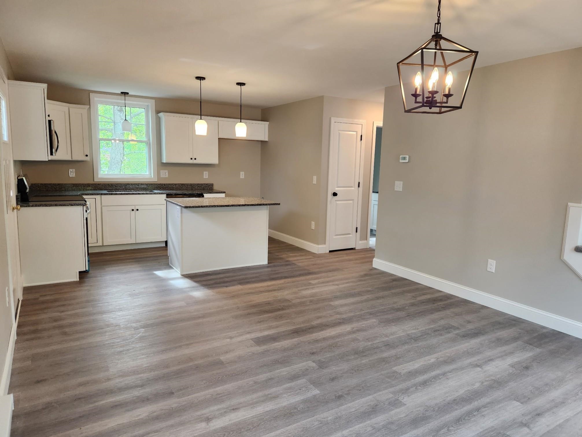 10 Phyllis Avenue Raymond, NH 03077 - Photo 4 of 15