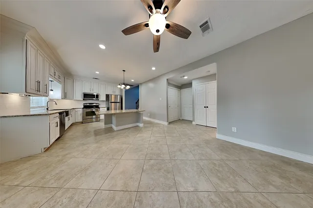 $2,195 | 1406 Chesterpoint Drive, Spring, TX 77386