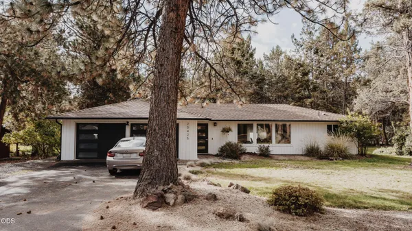 $705,000 | 20425 Ahha Lane, Bend, OR 97702