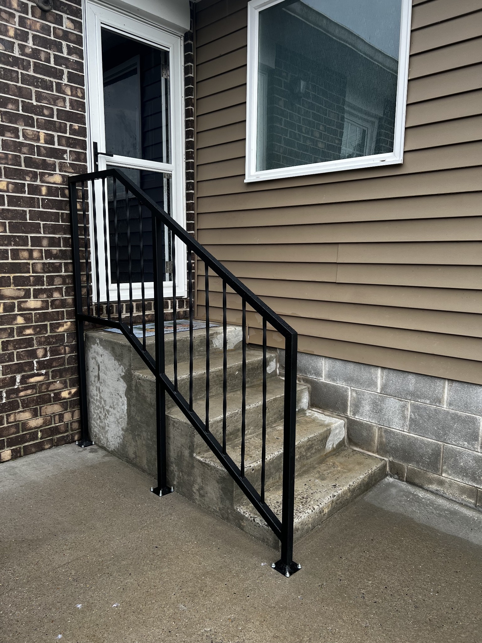 2491 Lassiter Road Readyville, TN 37149 - Photo 10 of 36 a view of entryway