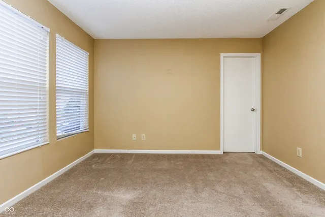 $1,690 | 1766 Blue Grass Parkway, Greenwood, IN 46143