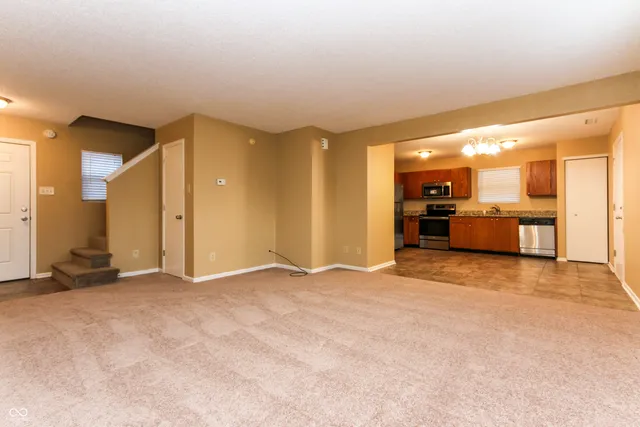 $1,690 | 1766 Blue Grass Parkway, Greenwood, IN 46143