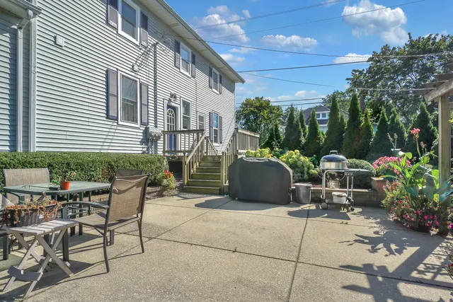 $469,900 | N116W16416 Main Street, Germantown, WI 53022