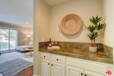 $1,125,000 | 1771 Calle Artigas, Thousand Oaks, CA 91360