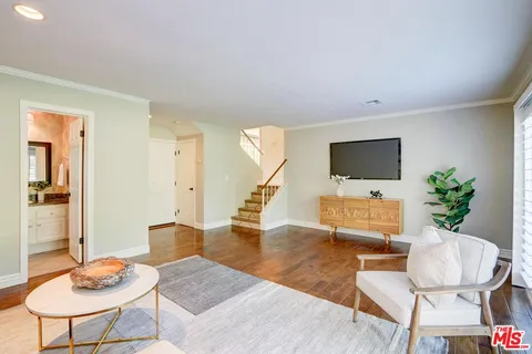 $1,125,000 | 1771 Calle Artigas, Thousand Oaks, CA 91360