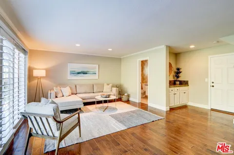 $1,125,000 | 1771 Calle Artigas, Thousand Oaks, CA 91360