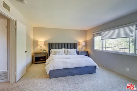 $1,125,000 | 1771 Calle Artigas, Thousand Oaks, CA 91360