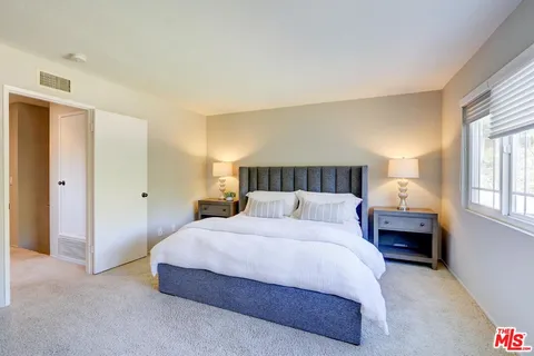 $1,125,000 | 1771 Calle Artigas, Thousand Oaks, CA 91360