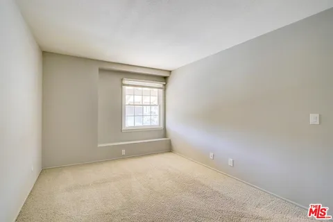 $1,125,000 | 1771 Calle Artigas, Thousand Oaks, CA 91360