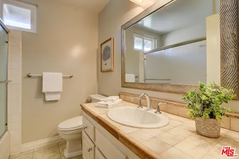 $1,125,000 | 1771 Calle Artigas, Thousand Oaks, CA 91360