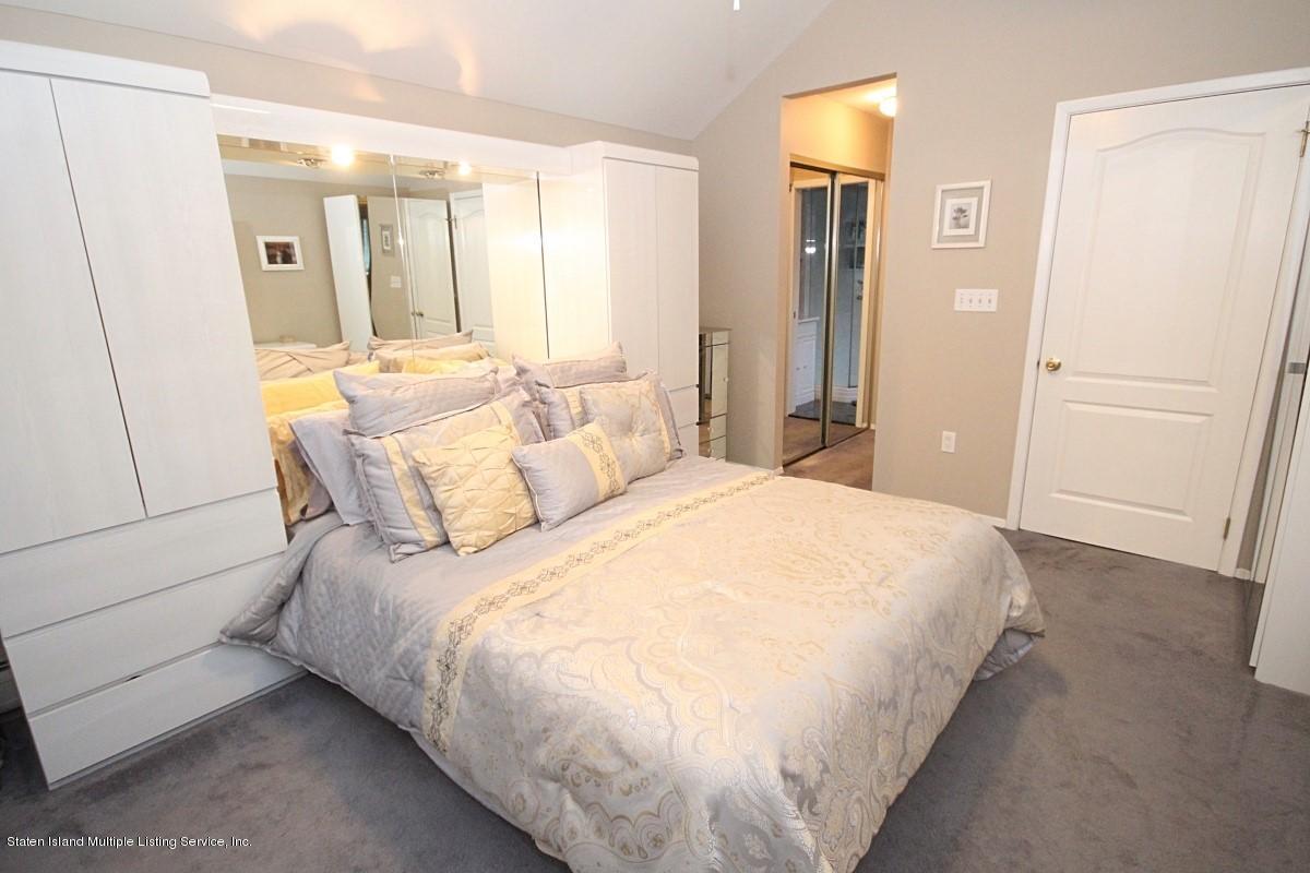 195 Beach Road Staten Island, NY 10312 - Photo 16 of 38 Master Bedroom- 3rd Level