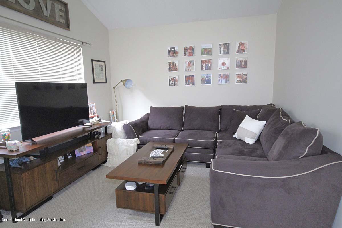 195 Beach Road Staten Island, NY 10312 - Photo 35 of 38 Apartment Living Room