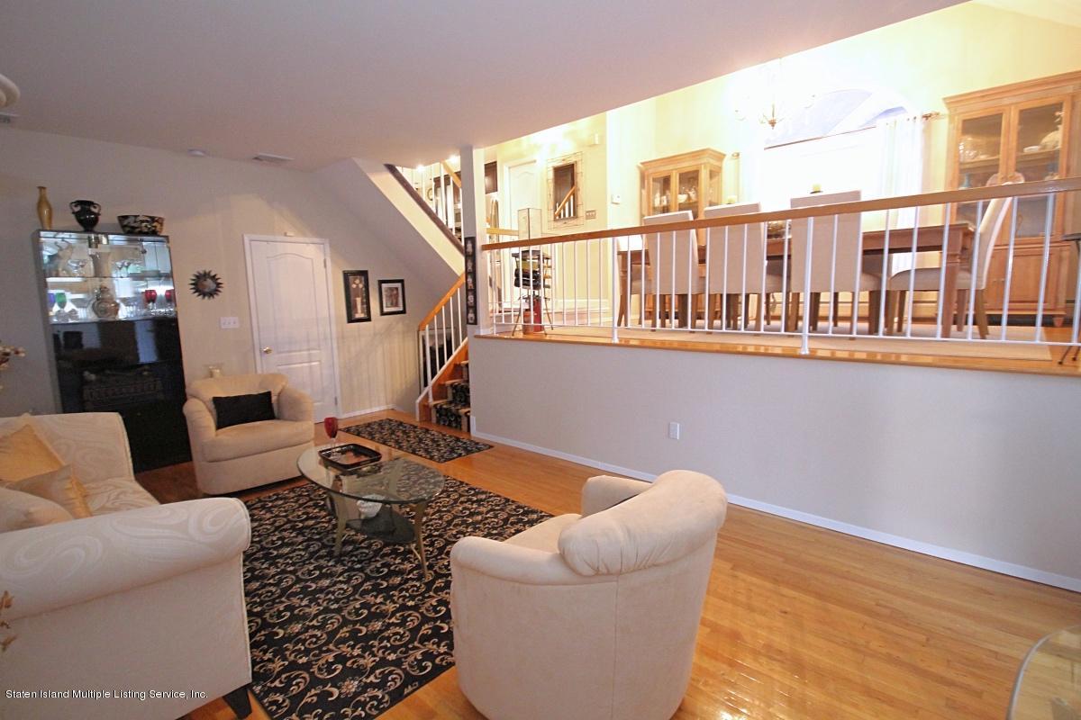 195 Beach Road Staten Island, NY 10312 - Photo 5 of 38 Living Room- 1st Level
