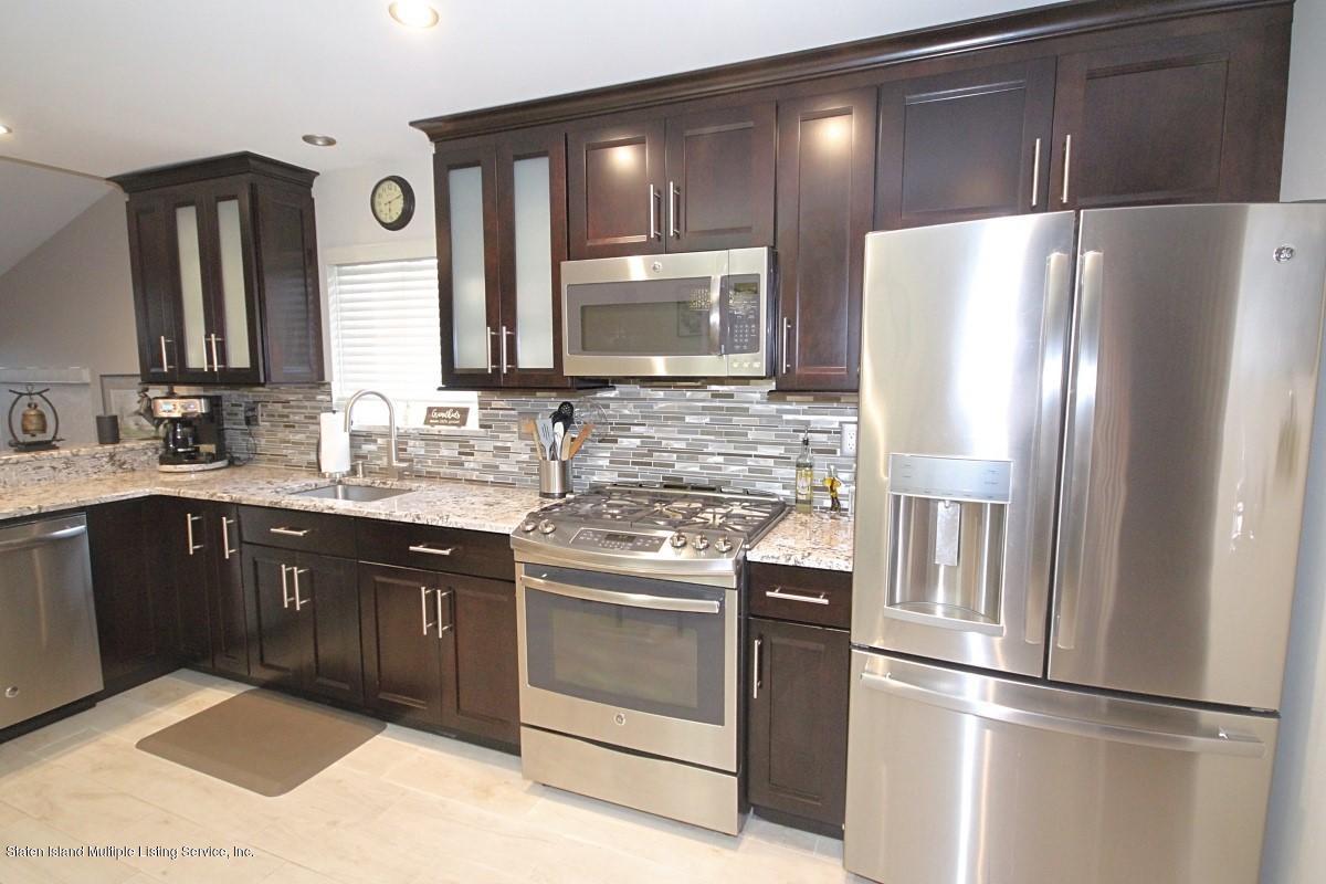 195 Beach Road Staten Island, NY 10312 - Photo 9 of 38 Kitchen- 2nd Level