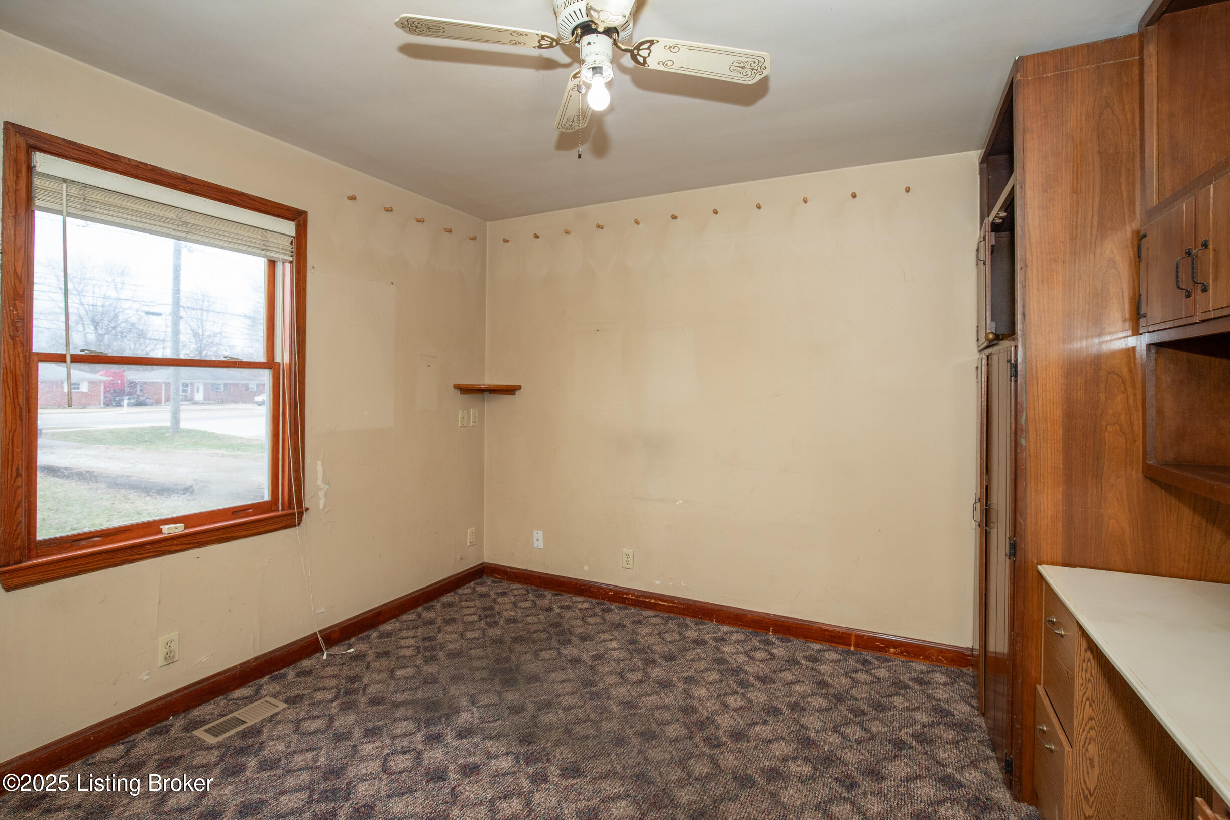 8607 Blue Lick Road Louisville, KY 40219 - Photo 19 of 45 8607 Blue Lick-1304