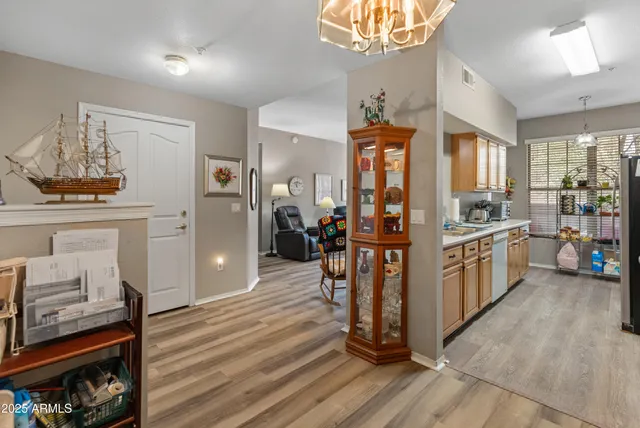 $189,900 | 14950 West Mountain View Boulevard, Unit 1208, Surprise, AZ 85374