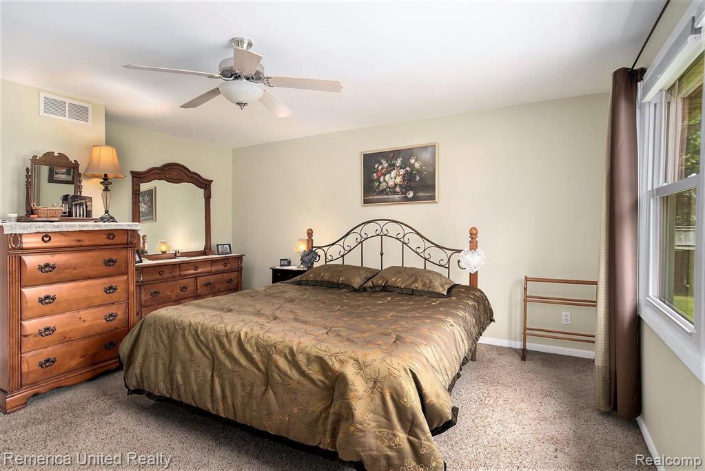 7276 Lobdell Road Linden, MI 48451 - Photo 12 of 18