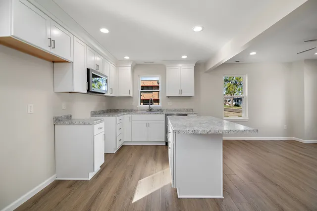 $239,999 | 195 North Michigan Avenue, Bradley, IL 60915