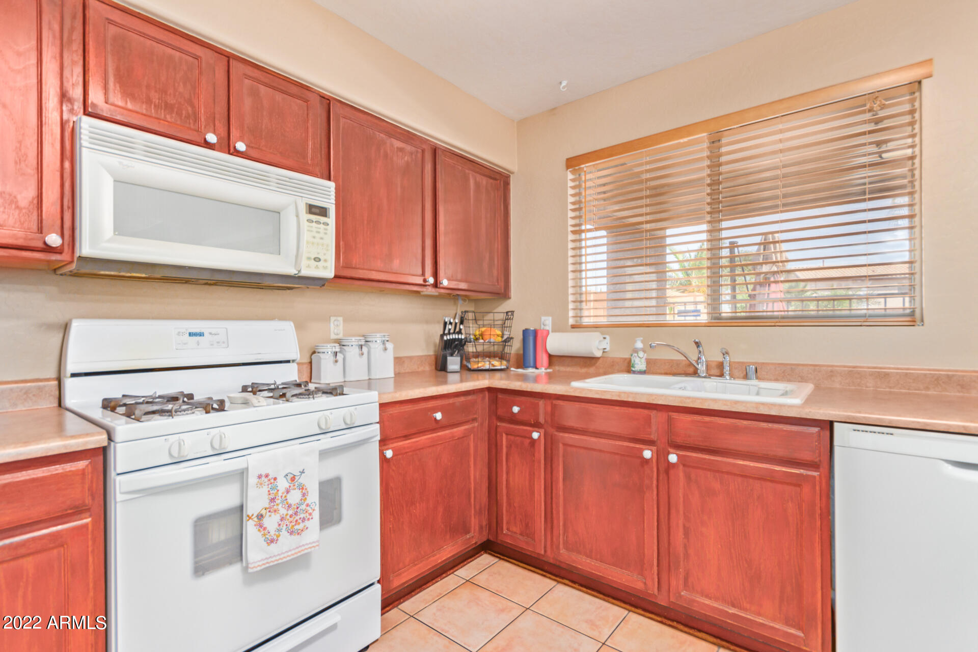 11234 West Coronado Road Avondale, AZ 85392 - Photo 10 of 31 10-Coronado